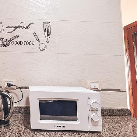 Queen Pyramids View Apartment カイロ エクステリア 写真