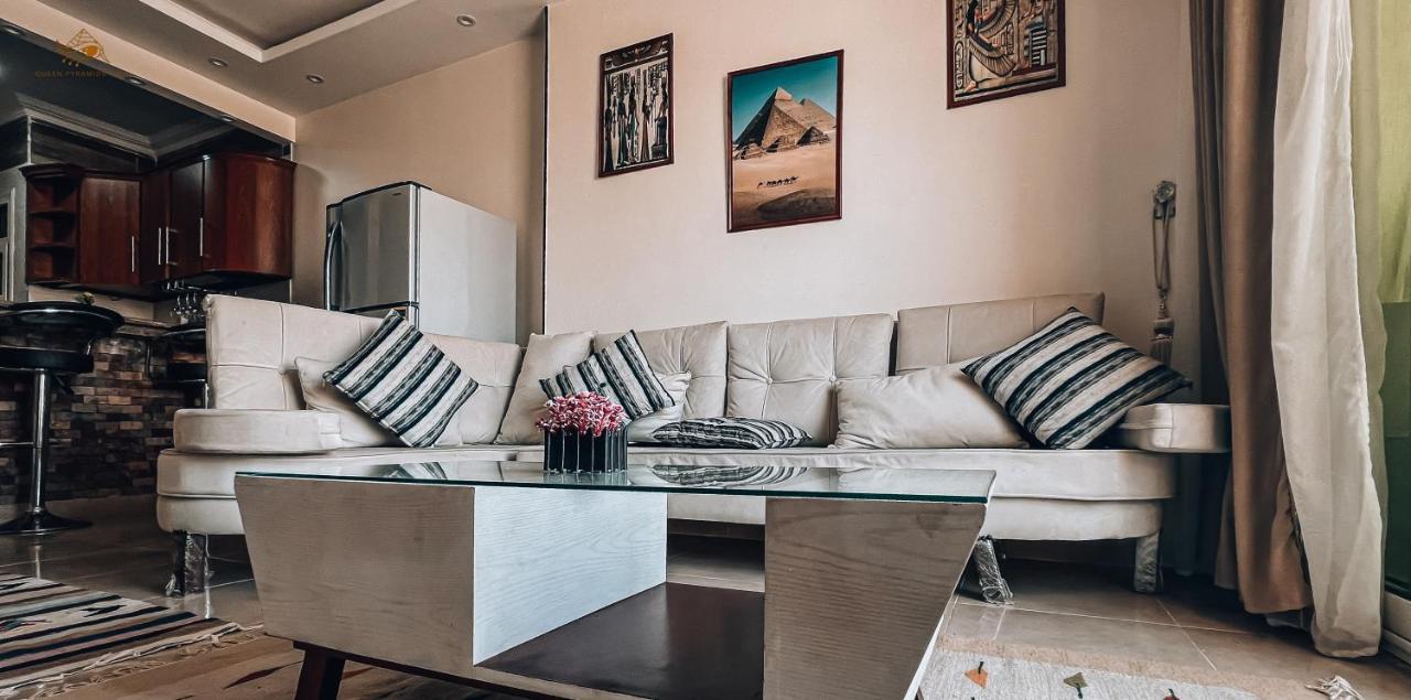 Queen Pyramids View Apartment カイロ エクステリア 写真